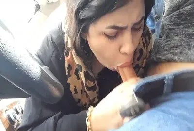 Aunty Sex most current Mumbai woman in a car licking her boyfriend’s dick in Hindi Desi mms film Xxx bf