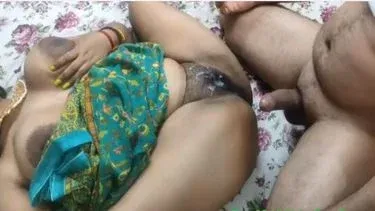 Bhabhi Sex lusty man penetrating a dehati woman