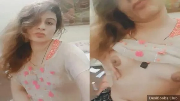 Mydesi influencer has enormous breasts