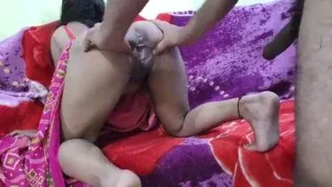Porn Desi Mms sensual intercourse between a passionate Indian pair