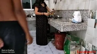 Telugu Sex Aunty in the Kitchen Having Her First Ass Fuck
