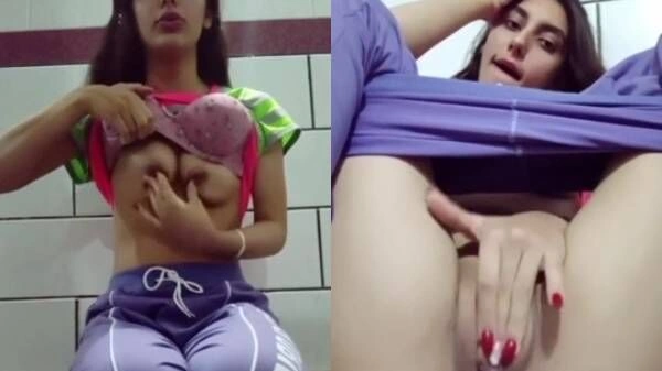 College girl moans Desi Bf Video loudly