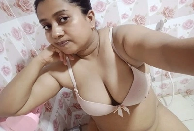 Obese perverse Bf video Hindi mein stepmother
